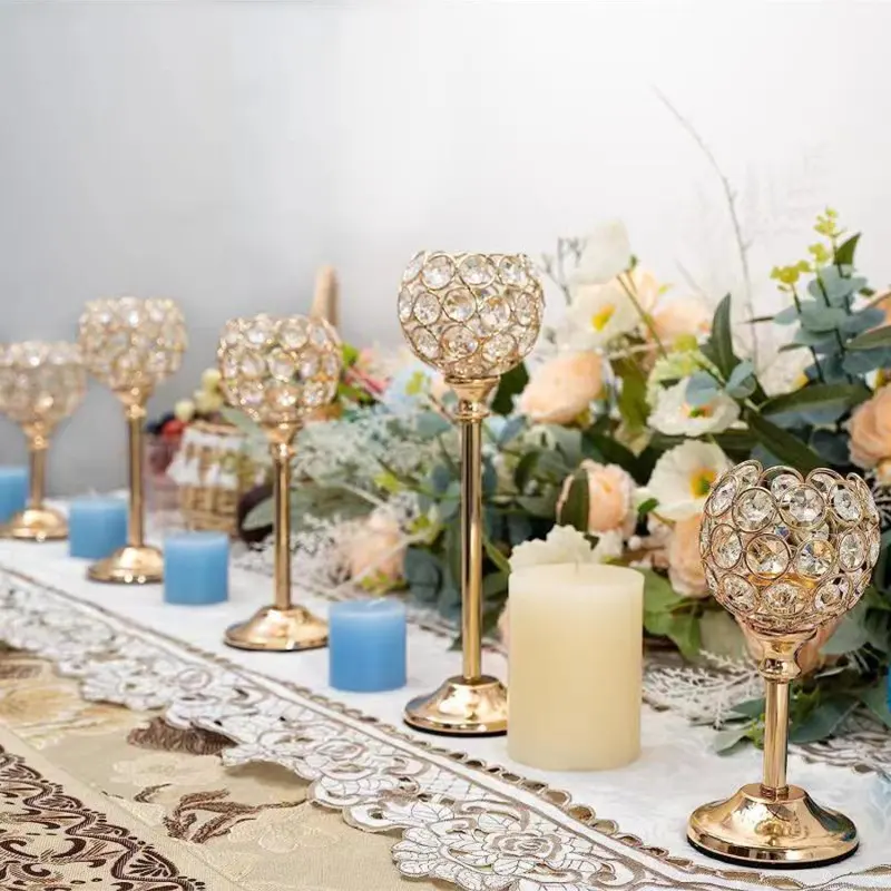 Tempat lilin kristal dekorasi pernikahan, tempat lilin emas gaya Eropa untuk dekorasi rumah