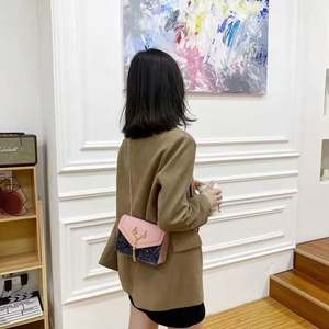 Bolsos de Mano de Lujo Miniatura para Mujer, Colección 2025, Pequeños Bolsos en Forma de Cruz Adornados con una Cadena y un Hilo Delicado - Product Image 5