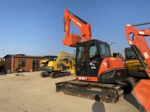 Miniexcavadora Usada KUBOTA KX185-3 de 8 Toneladas para Mantenimiento de Canales de Riego Agrícola de Alto Rendimiento y Larga Duración - Product Image 4