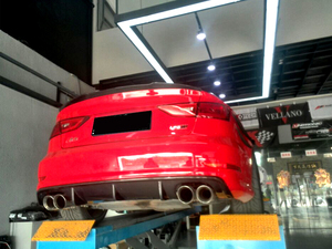 สปอร์ตไลน์คาร์บอนไฟเบอร์ตัวกระจายแสงด้านหลังรถ S3 <span class=keywords><strong>A3</strong></span>สำหรับ <span class=keywords><strong>A3</strong></span> <span class=keywords><strong>Audi</strong></span> 8V Sline S3ซีดาน4ประตู2014-2016 - Product Image 2