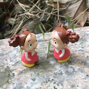 Figurine en résine, artisanat miniature, personnage Xiaomei, ornement décoratif pour la maison, taille compacte, cadeau d'anniversaire - Product Image 2