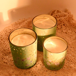 Green Floral Scented <b>Candle</b> Cylinder Vintage Style Home Decor <b>Gift</b> Item - Product Image 3