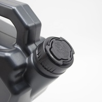 Bouchons de bouteille en plastique avec bec verseur pour huile moteur 1L 4L du fabricant