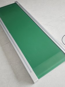 Nuovo Trasportatore a Rulli Elettrico con Motore Integrato, Rulli in Lega di Alluminio Resistenti all'Usura, Mini Nastro Trasportatore da Tavolo - Product Image 1
