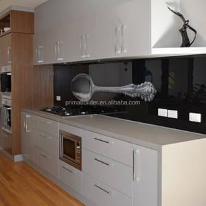 Gabinete con base de fregadero integrada y sistema de protección de sellador impermeable - Product Image 2