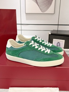 Luxueux, tendance, décontracté, adapté aux hommes et aux femmes, respirant, de haute qualité, vêtements de sport de marque de luxe pour la chambre à coucher. - Product Image 3