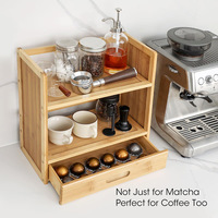 Support de rangement multifonctionnel en bambou à double niveau de qualité alimentaire pour matcha et café, avec porte-tasses et étagère pour fouet à matcha