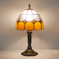 Lampu Meja LED Modern BGST dengan Kap Lampu Kaca Berwarna Hijau Motif Anggur, Lampu Meja Bertenaga Listrik untuk Dekorasi Ruang Tamu dan Kamar Tidur