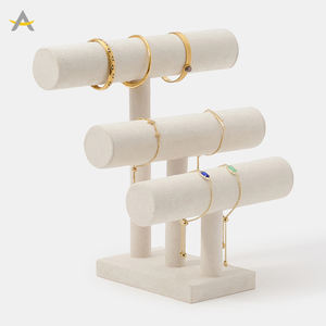 Support de présentation de bijoux en velours beige Auralux, présentoir de montres, support pour bracelets - Product Image 1