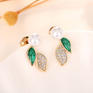 Orecchini a Perno con Foglia e Perle Finte in Stile Giapponese e Coreano, Eleganti e Minimalisti, Gioielli da Donna per Uso Quotidiano e Regalo - Product Image 2