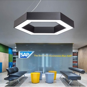 Lampada <span class=keywords><strong>a</strong></span> <span class=keywords><strong>Sospensione</strong></span> Moderna Semplice Creativa Geometrica <span class=keywords><strong>a</strong></span> Forma di Esagono Cavo per Ufficio Camera da Letto Soggiorno - Product Image 4