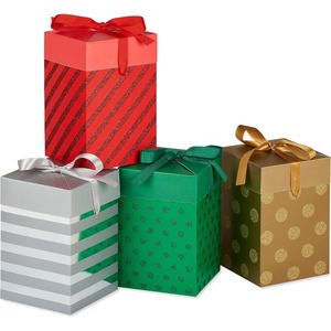 American greeting <b>gift</b> <b>box</b>, customizable in red, green, silver, and <b>gold</b> according to your needs - Product Image 1