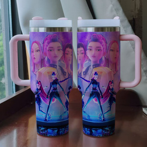 Vaso Térmico de Acero Inoxidable de 40 oz con Diseño de Personajes de K-Pop, Cazadora de Demonios Rumi Mira Zoey, Gran Capacidad, para Viajes, con Asa, Incluye - Product Image 1