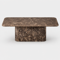 Table à manger rectangulaire en marbre sur mesure, design sculpté à la main, pour cuisine de villa de luxe léger