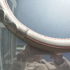 Moda caliente vehículo cómodo cuero PVC cubierta del volante del coche protector universal antideslizante - Product Image 5