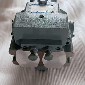 Bomba de pistones axiales de desplazamiento variable serie A37-F-R-01-C-K-32, hidráulica para máquina de moldeo por inyección, bomba de aceite japonesa - Product Image 3