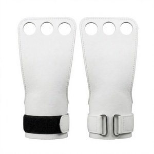 Agarraderas Blancas de 3 Orificios para Levantamiento de Pesas, Protectores de Palma Antideslizantes con Soporte para Muñeca para Entrenamiento en Gimnasio - Product Image 2