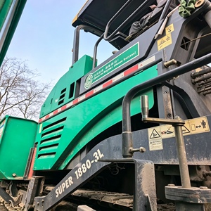Pavimentadora de Asfalto Telescópica Profesional RP903 <span class=keywords><strong>2022</strong></span> con Ancho Máximo de 9.15m, Motor de 162kW y Espesor de 500mm para Construcción de Carreteras - Product Image 6