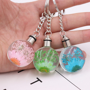 Wishing Bottle Natural Dried Flower Keychain Cherry Blossoms Immortal Flower Four Leaf Clover Crystal Glass Ball Glow Pendant