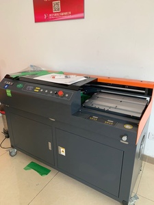 PUR-S2000P brevetto di invenzione da 460mm di tipo spray sol tank PUR Glue <span class=keywords><strong>Binding</strong></span> Machine - Product Image 3