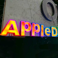 Letrero Luminoso Personalizado de Acrílico Líquido Iluminado en 3D RGB a Todo Color con Logotipo LED para Tienda de Juguetes o Bar