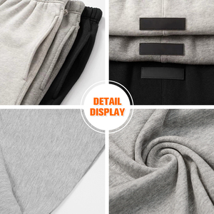 ESS22 Pantaloncini in Cotone di Alta Qualità, T-Shirt <span class=keywords><strong>e</strong></span> Pantaloncini Leggeri Color Avena con Stampa Floccata Nera <span class=keywords><strong>e</strong></span> Etichette - Product Image 2