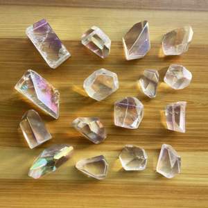 Doğal kristaller melek <span class=keywords><strong>Aura</strong></span> temizle kuvars kristal cilalı serbest biçimli şifa taşları <span class=keywords><strong>Aqua</strong></span> <span class=keywords><strong>Aura</strong></span> kuvars - Product Image 5