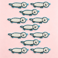 Porte-clés tendance en peluche de dessin animé, pendentif décoratif pour sac en cuir premium brodé en chenille