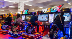 Amusement park racing simulator Commercial arcade racing equipment Indoor motorcycle <b>game</b> <b>machine</b> Dual racing <b>game</b> arcade - Product Image 3
