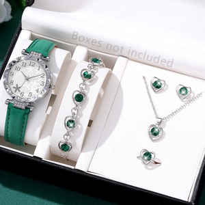 Ensemble de montres élégantes pour femmes, ensemble de bijoux à fleurs noires, montre-bracelet à quartz pour femmes, collier, boucles d'oreilles, bracelet, ensemble cadeau - Product Image 3