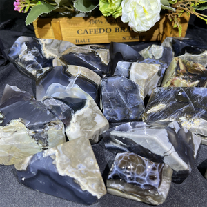 Commercio all'ingrosso di cristallo di pietra naturale artigianato di alta qualità fluorescenza agata forma libera per la decorazione della casa - Product Image 2