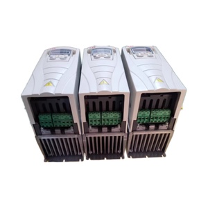 ขายตรง ACS550-01-03A3-4 1.5KW 3.2A อินเวอร์เตอร์คอนเวอร์เตอร์ VFD สามเฟส AC380-480V - Product Image 6