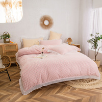 Nouvel ensemble de literie trois dimensions bicolore quatre pièces avec housse de couette en dentelle, jupe de lit et drap, personnalisable en polyester et coton