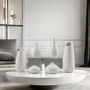 Desain Modern vas porselen putih Matt pola bunga populer untuk penggunaan sehari-hari untuk dekorasi rumah