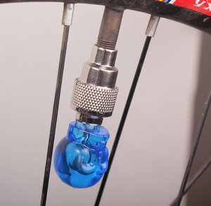 Xe Đạp Ghosts Skeleton <span class=keywords><strong>Head</strong></span> Wheel Lốp Van Cap <span class=keywords><strong>Light</strong></span> Cảnh Báo An Toàn Nhấp Nháy Hình Dạng Kim Cương - Product Image 3