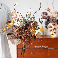 Luxuriöser Handgefertigter Vintage Herbstfarbener Seiden-Kunstblumenstrauß - Hochwertiges Elegantes Herzstück für Wohnzimmer und Esszimmer