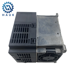 औद्योगिक कन्वेयर और पंप प्रणालियों में मोटर गति विनियमन के लिए नए मित्सुबिशी <span class=keywords><strong>FR</strong></span>-<span class=keywords><strong>D740</strong></span>-1.5K-CHT इन्वर्टर ड्राइव <span class=keywords><strong>1.5kw</strong></span> - Product Image 3