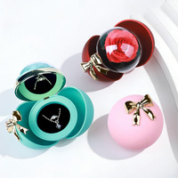 Coffret Cadeau Romantique Haut de Gamme Saint-Valentin avec Fleurs de Savon Florales Doubles Ouvertures pour Bague et Collier - Nouveauté Transfrontalière