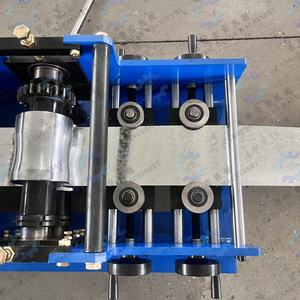 Machine de formage de portes roulantes en acier inoxydable avec moteur et commande PLC - Product Image 3