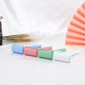 Rasoir de sécurité à double tranchant réutilisable avec manche en métal, rasoir coloré - Product Image 3