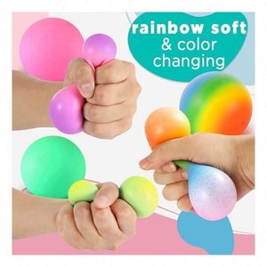 Jouet sensoriel exclusif anti-stress pour enfants, balle squishy personnalisée avec picots, petit jouet en mousse PU neuf - Product Image 3