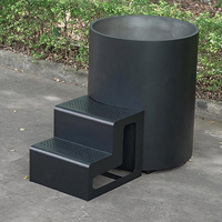 Baignoire SPA Froide/Chaude Moderne en Acier Inoxydable Personnalisée avec Échelle, Finition Noir Mat, Autoportante pour Hôtels et Extérieur – Vente en Gros