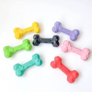 Nouveaux jouets à mâcher pour chiens en caoutchouc naturel durables et améliorés pour nettoyer les dents, pour toutes les tailles - Product Image 1