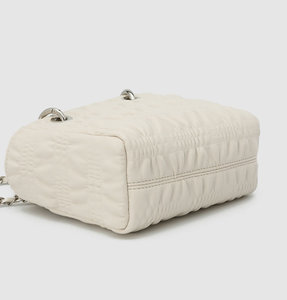 Sac à main en cuir végétalien en gros, sac souple de haute qualité, sac bandoulière pour femme avec logo personnalisé - Product Image 5