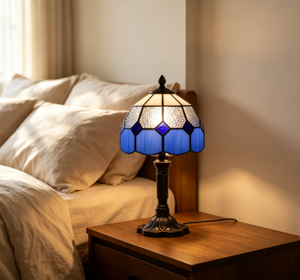 Lampada da Tavolo LED in Vetro Artigianale, Luce Notturna Calda, Lampada Estetica da Comodino per Arredamento Casa e Camera da Letto - Product Image 1