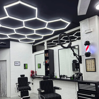 Éclairage de Garage Hexagonal LED 6500K pour Plafond de Showroom Automobile, Travail de Beauté et Éclairage Alvéolaire