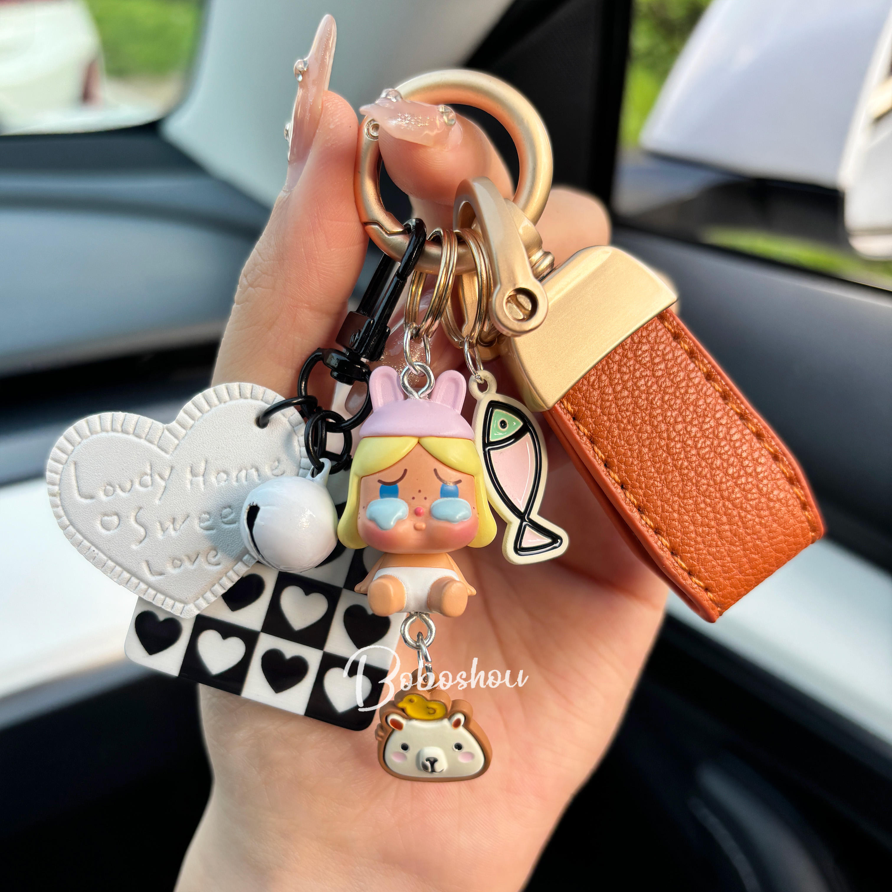 Sitting crying baby powder keychain
