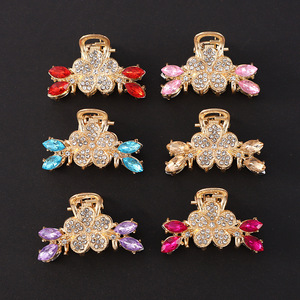 กิ๊บติดผมแฟชั่นสำหรับผู้หญิง สไตล์โบราณ กิ๊บโลหะขนาดใหญ่ เครื่องประดับผมสำหรับงานปาร์ตี้ กิ๊บฉลาม โลหะผสมสังกะสี 13 ซม. - Product Image 3