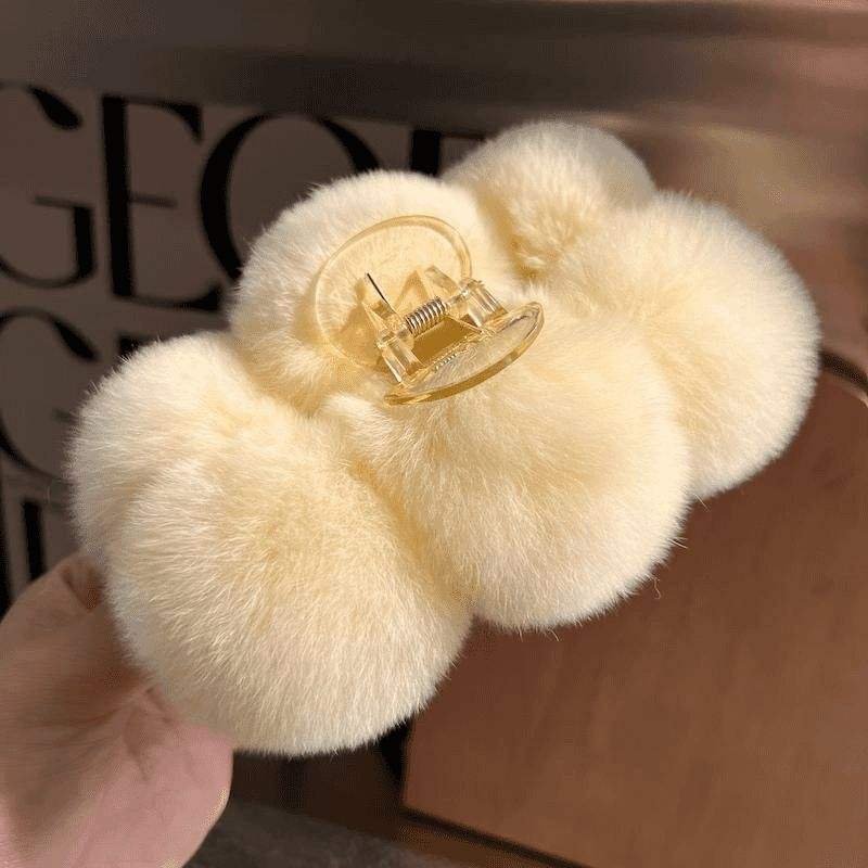 Creamy-white imitation Rex rabbit fur ball grip