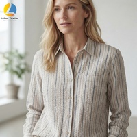 Tissu froissé teint en fil, polyester 86 GSM, texture micro-bulles, tissu rayé pour chemise, robe, couture